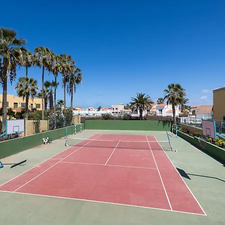 Home2book Pool & Tennis Court Cozy Apt, Apartamento Corralejo